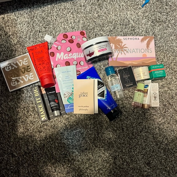 Sephora Other - NWT 17 PEICE MAKEUP & SKINCARE BUNDLE